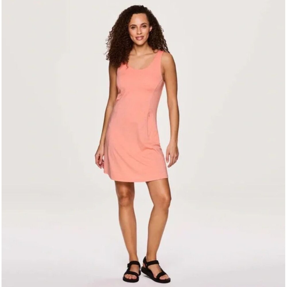 Avalanche Womens Activewear Dress Cambria Tennis Hiking Breathable Peach Small